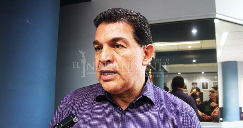 Grandes consumidores de agua pagarán lo justo: Alcalde La Paz Grandes consumidores de agua pagarán lo justo: Alcalde La Paz
