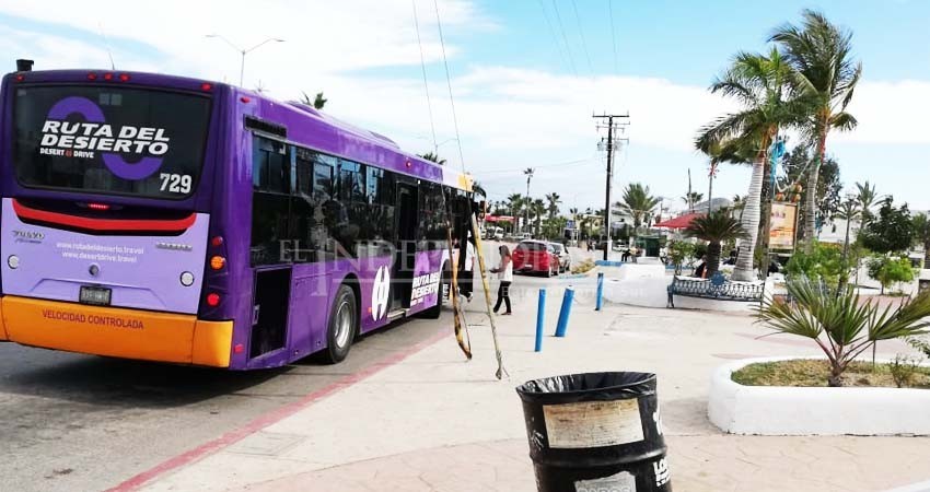 Busca Delegación de CSL solucionar conflicto por espacio en paraderos suburbanos