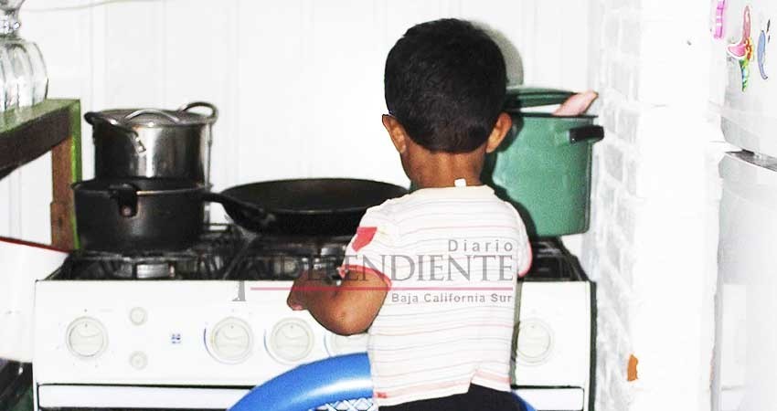 Menores de edad en BCS realizan quehaceres domésticos en condiciones no adecuadas Menores de edad en BCS realizan quehaceres domésticos en condiciones no adecuadas