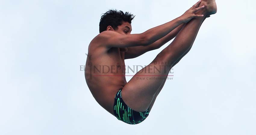 Inician clavadistas Sudcalifornianas participación en el selectivo Grand Prix