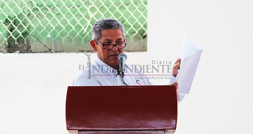 Reconoce Ayto de La Paz a Eduardo Valdez como líder burócrata Reconoce Ayto de La Paz a Eduardo Valdez como líder burócrata