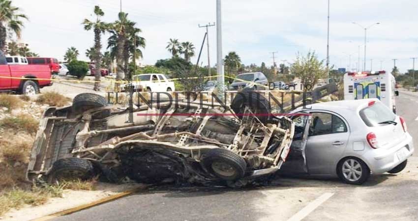 Dos muertos en aparatoso accidente en Corredor Turístico de CSL Dos muertos en aparatoso accidente en Corredor Turístico de CSL