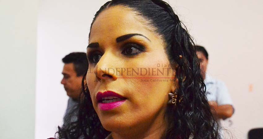 Mientras no haya resolución el PES sigue siendo partido político: Perla Flores Mientras no haya resolución el PES sigue siendo partido político: Perla Flores