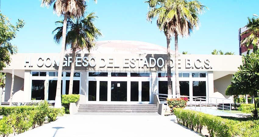 Profunda opacidad en el Congreso de BCS Profunda opacidad en el Congreso de BCS