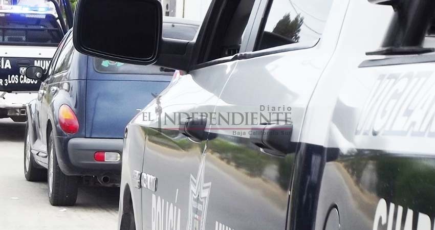 Irrumpen ladrones armados en negocio de la zona hotelera de San José del Cabo Irrumpen ladrones armados en negocio de la zona hotelera de San José del Cabo