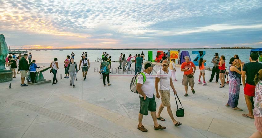 Hoteleros esperan incremento del 5% en flujo de turistas a La Paz este 2019 Hoteleros esperan incremento del 5% en flujo de turistas a La Paz este 2019