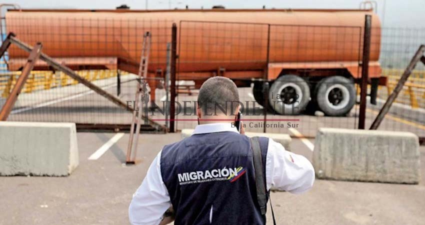 Maduro bloquea ingreso de comida a Venezuela Maduro bloquea ingreso de comida a Venezuela