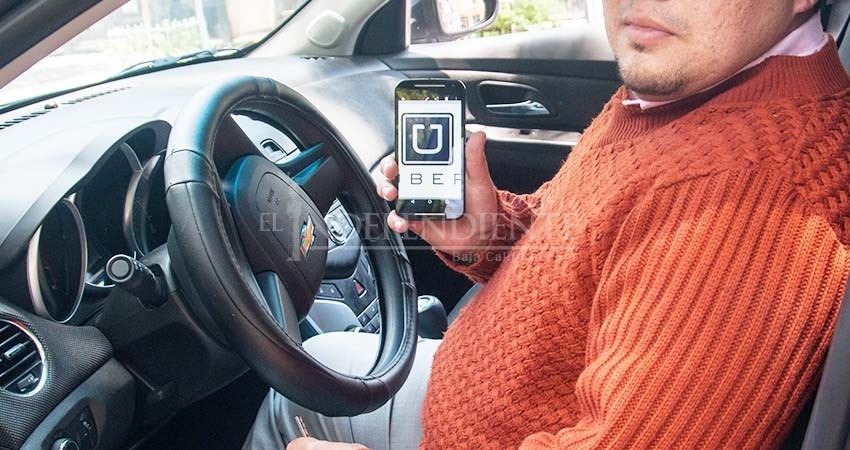 Transportistas de Los Cabos amenazan con acciones sí las promesas del Ayto contra Uber no se cumplen Transportistas de Los Cabos amenazan con acciones sí las promesas del Ayto contra Uber no se cumplen