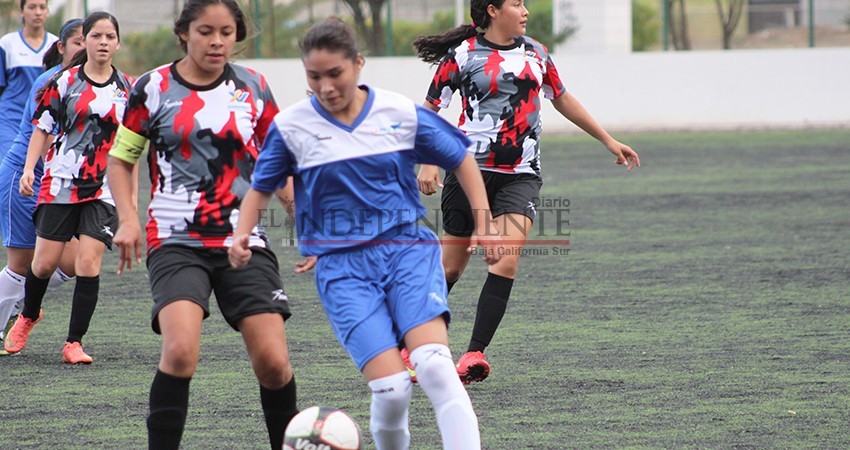 Futbol, tiro con arco, tenis y frontón en la Olimpiada Estata Futbol, tiro con arco, tenis y frontón en la Olimpiada Estata