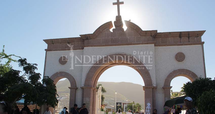 En abril, la dirección de panteones de La Paz será 100% descentralizada En abril, la dirección de panteones de La Paz será 100% descentralizada