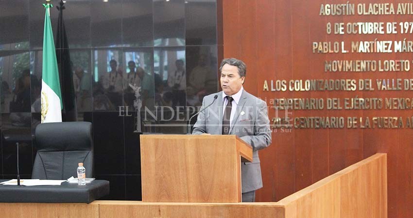 Regresarán 8 diputados sus bonos, pero al Gobernador: Ramiro Ruíz