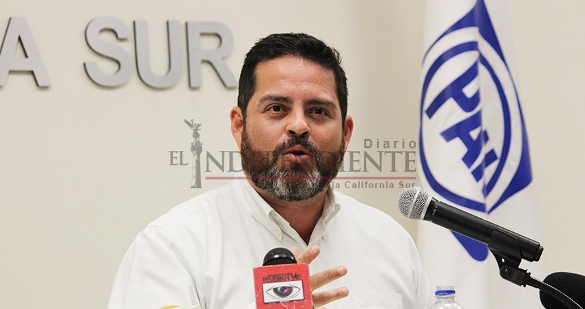Respalda PAN a gobernador tras ser abucheado frente a AMLO Respalda PAN a gobernador tras ser abucheado frente a AMLO