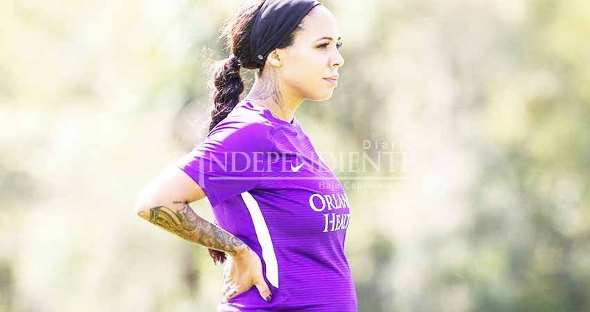 Con el futbol en el vientre; Sydney Leroux Dwyer entrena con 5 meses de embarazo Con el futbol en el vientre; Sydney Leroux Dwyer entrena con 5 meses de embarazo