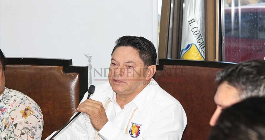 Acusan a diputado de “desfalco” por 337 mil pesos en Congreso BCS Acusan a diputado de “desfalco” por 337 mil pesos en Congreso BCS