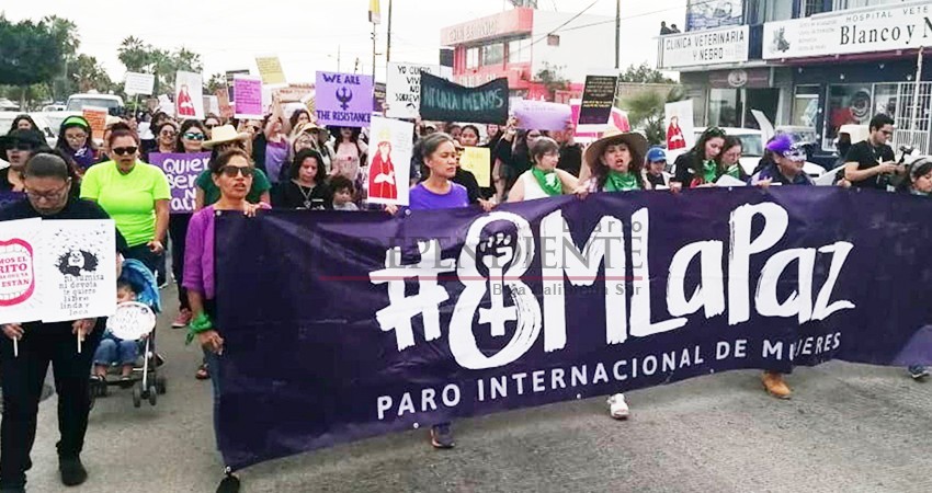 “La impunidad es otra forma de violencia volviendo al Estado cómplice traidor”: Mujeres “La impunidad es otra forma de violencia volviendo al Estado cómplice traidor”: Mujeres