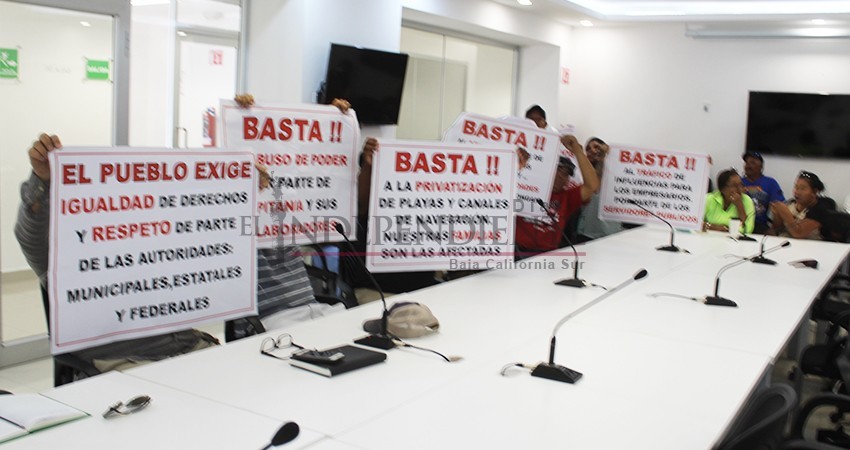 Desacuerdo y molestia de prestadores turísticos con la autoridad náutica de CSL Desacuerdo y molestia de prestadores turísticos con la autoridad náutica de CSL