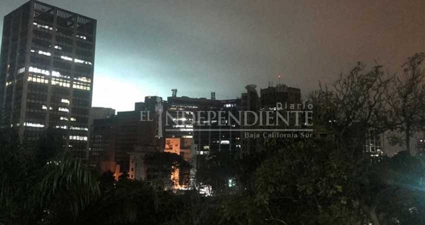 Venezuela anuncia fin de apagón tras cinco días de fallas Venezuela anuncia fin de apagón tras cinco días de fallas