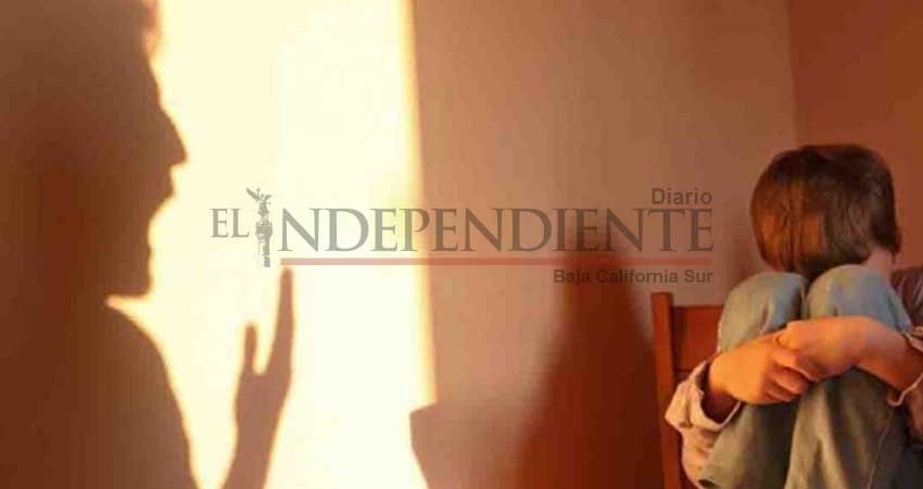 Condenan a dos meses de cárcel a mujer que cacheteó a su hijo Condenan a dos meses de cárcel a mujer que cacheteó a su hijo