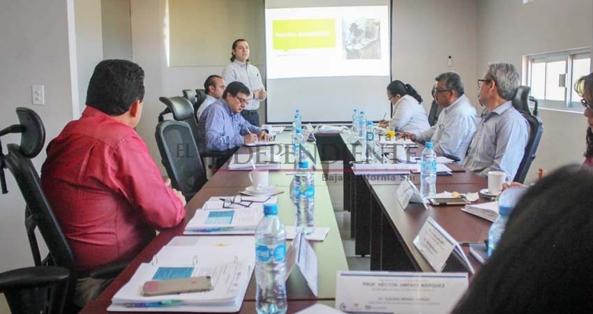 Buscan traer nuevas carreras profesionales para universidades de La Paz Buscan traer nuevas carreras profesionales para universidades de La Paz