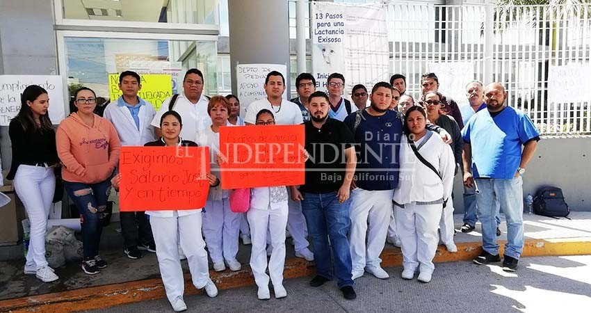 Continúa el paro de enfermeros suplentes en ISSSTE por falta de pagos