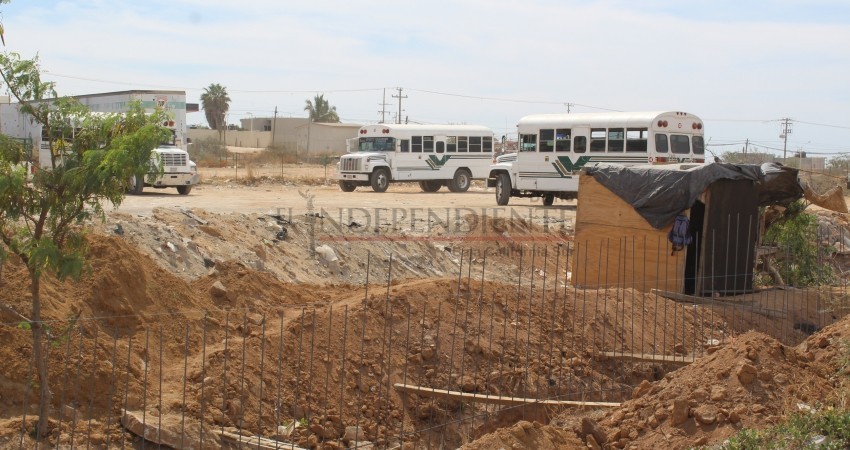 Denuncian presunta construcción irregular en cauce fluvial de colonia Las Palmas Denuncian presunta construcción irregular en cauce fluvial de colonia Las Palmas