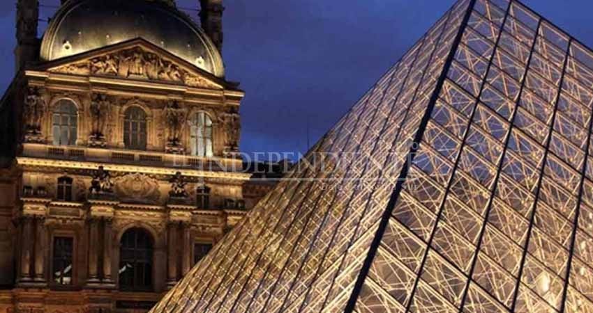 El Louvre abre concurso para dormir una noche en el museo