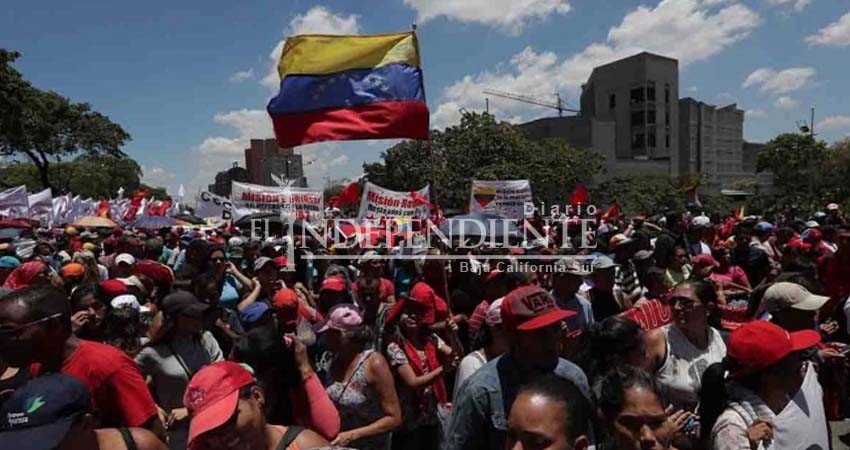 Maduro y Guaidó miden sus fuerzas con múltiples marchas Maduro y Guaidó miden sus fuerzas con múltiples marchas