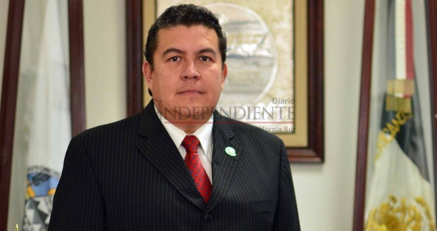 Rector de la UABCS pide al Congreso no vulnerar autonomía universitaria Rector de la UABCS pide al Congreso no vulnerar autonomía universitaria