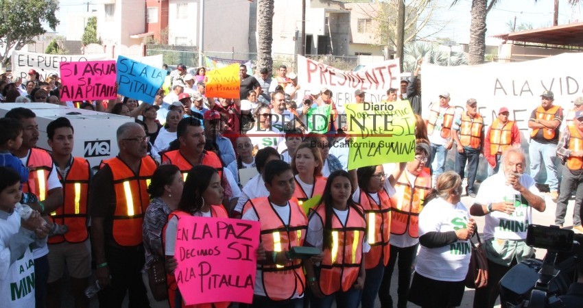 Marchan en La Paz para que se apruebe el proyecto de La Pitalla Marchan en La Paz para que se apruebe el proyecto de La Pitalla