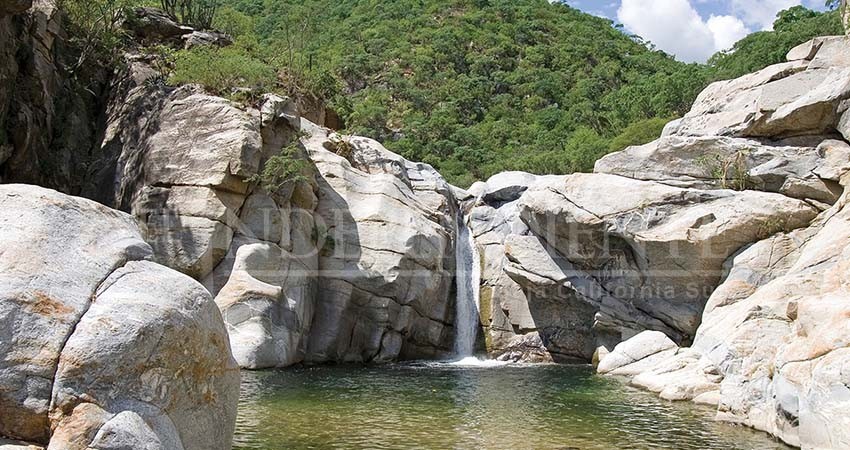 Desde hoy hasta el domingo, prevén arribo de al menos 4 mil visitantes a las zonas serranas Desde hoy hasta el domingo, prevén arribo de al menos 4 mil visitantes a las zonas serranas
