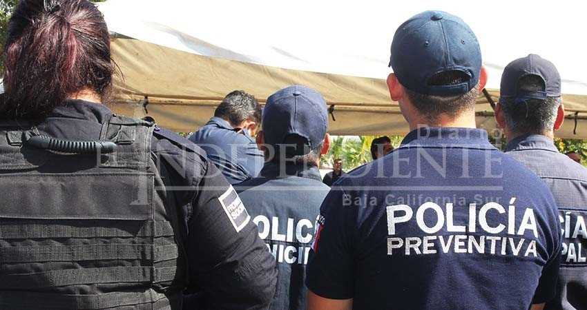 Policía Municipal de La Paz y Los Cabos, las menos efectivas según ciudadanos Policía Municipal de La Paz y Los Cabos, las menos efectivas según ciudadanos
