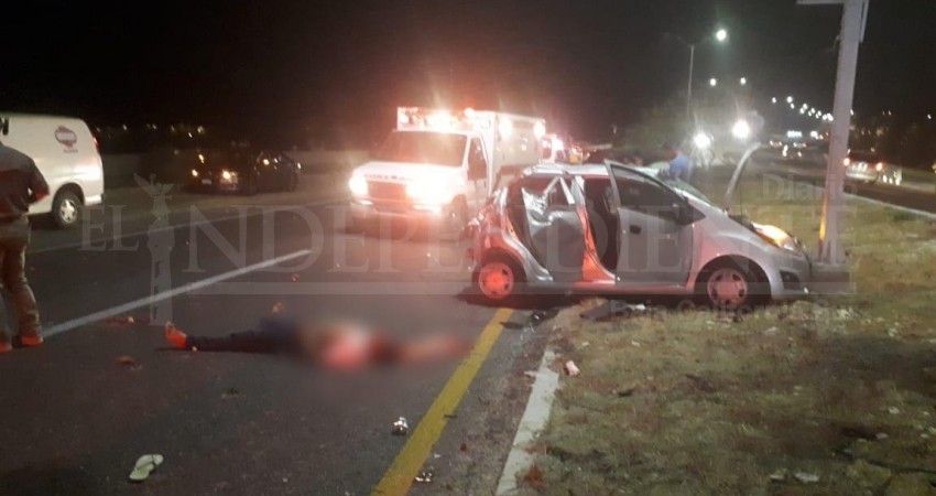 Fatal volcadura frente a playa Las Viudas en CSL Fatal volcadura frente a playa Las Viudas en CSL