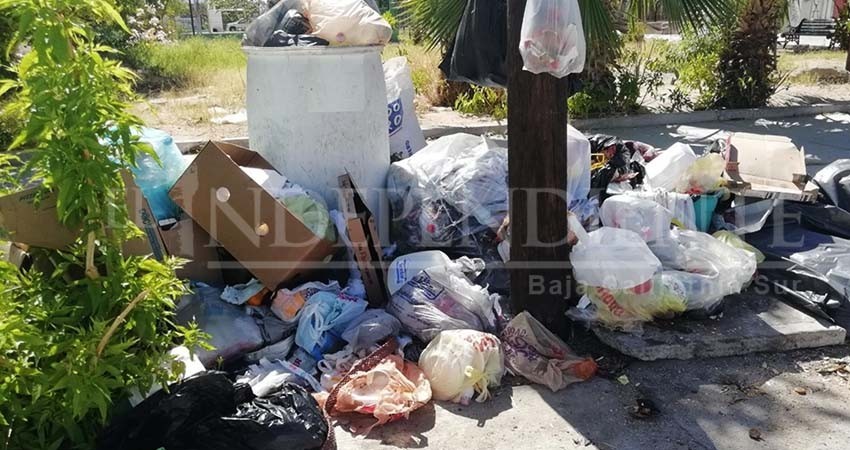 Aumenta durante semana mayor el rezago en recolección de basura de La Paz