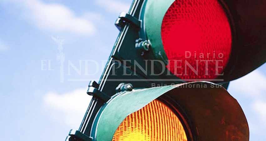 Instalarán otros 10 semáforos inteligentes en La Paz