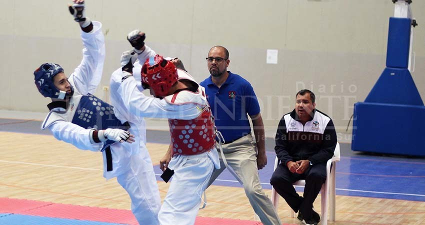 Salen al tatami a buscar triunfos en el taekwondo
