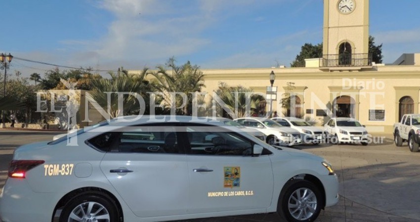 XIII Ayto. de Los Cabos cancela entrega de vehículos oficiales XIII Ayto. de Los Cabos cancela entrega de vehículos oficiales