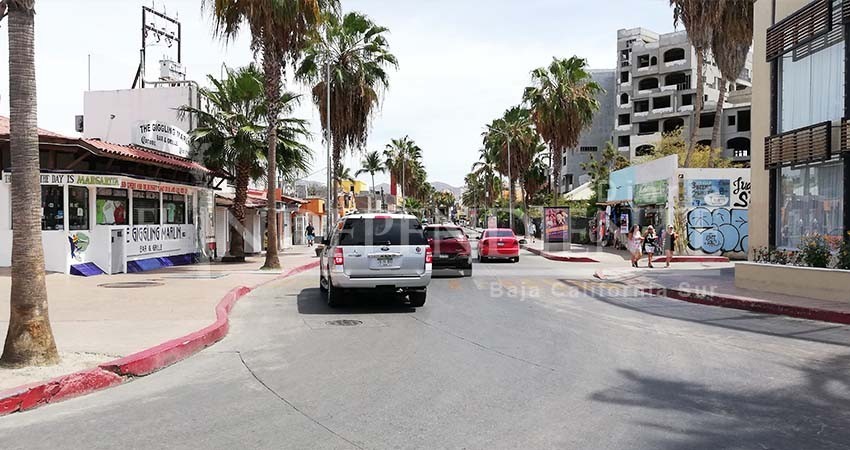 Advierten locatarios de la zona turística de CSL sobre riesgos en temporada ciclónica por azolve en drenaje Advierten locatarios de la zona turística de CSL sobre riesgos en temporada ciclónica por azolve en drenaje