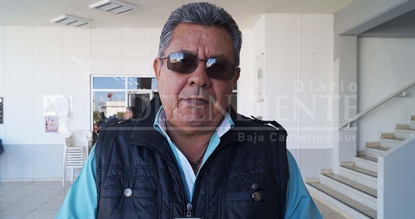 Insiste regidor en quitar comisiones a suplente de Homero Davis Insiste regidor en quitar comisiones a suplente de Homero Davis