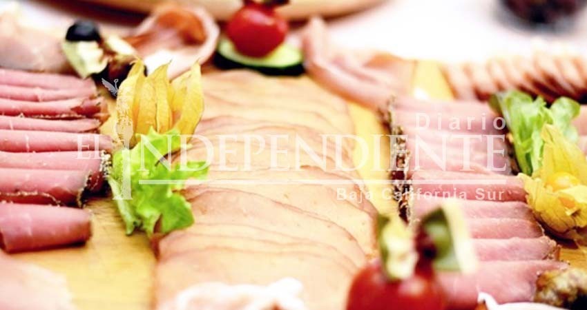 Alumnas crean rico jamón sin colorantes ni gluten Alumnas crean rico jamón sin colorantes ni gluten