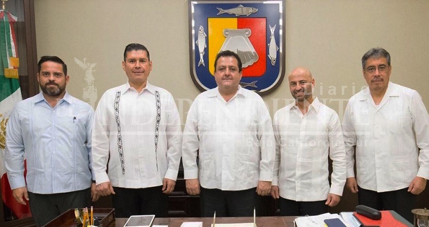 Falta de paridad en gobiernos debería sancionarse, señala diputada