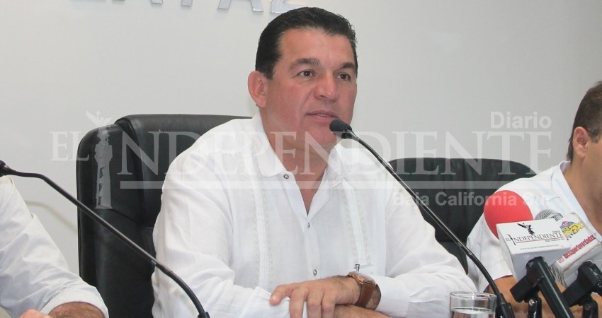 “Que nos deje trabajar”, pide alcalde a dirigente del PAN “Que nos deje trabajar”, pide alcalde a dirigente del PAN