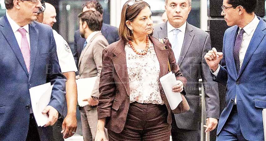 México gana, evita aranceles; el acuerdo con EU implica un compromiso para combatir a 'polleros' México gana, evita aranceles; el acuerdo con EU implica un compromiso para combatir a 'polleros'