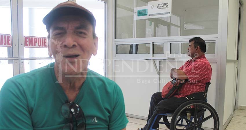 En contra personas con discapacidad de incremento a tarifa del transporte en La Paz En contra personas con discapacidad de incremento a tarifa del transporte en La Paz