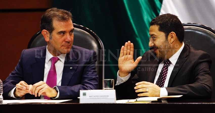 Chocan INE y legisladores sobre gasto electoral Chocan INE y legisladores sobre gasto electoral