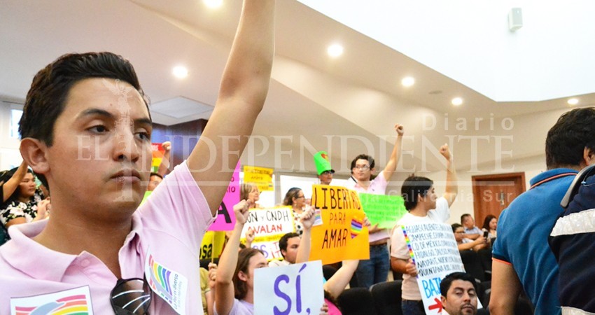 “Lamentables” las manifestaciones por el matrimonio igualitario: Beltrán