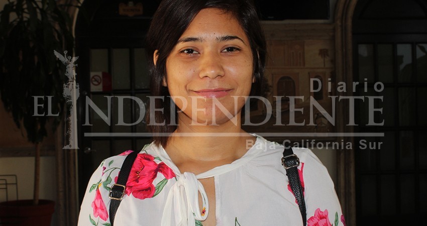 Regidora Serrato Flores sin respuesta o acercamiento del titular del Oomsapas de Los Cabos Regidora Serrato Flores sin respuesta o acercamiento del titular del Oomsapas de Los Cabos