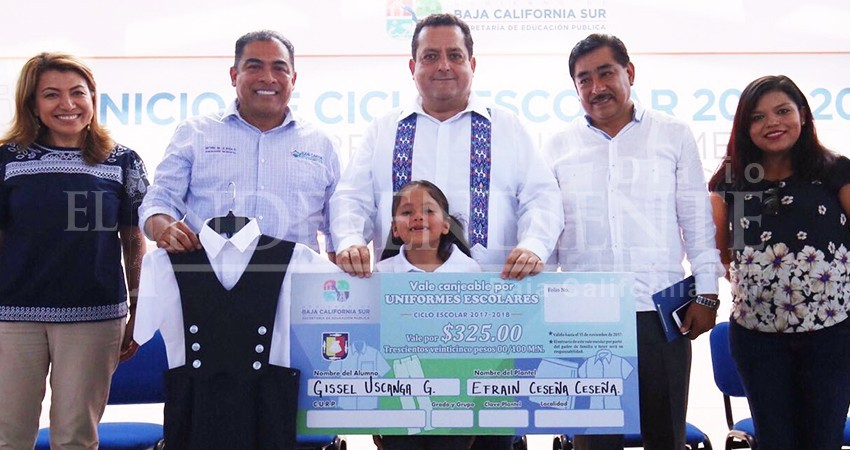 Retrasan para agosto entrega de vales escolares en primarias y secundarias Retrasan para agosto entrega de vales escolares en primarias y secundarias
