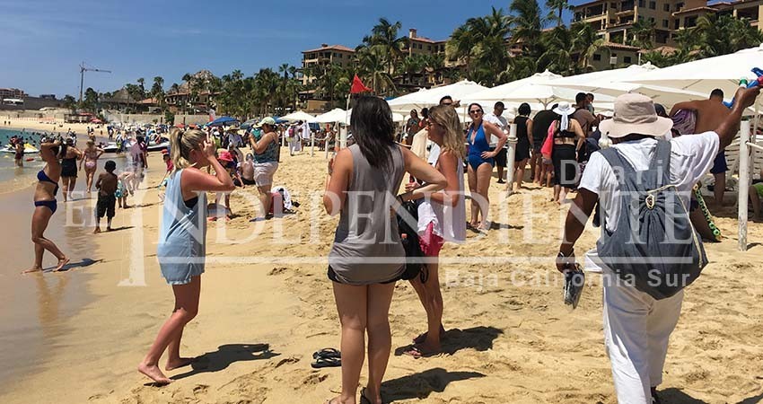 Agregan 3 puentes vacacionales más al calendario oficial Agregan 3 puentes vacacionales más al calendario oficial
