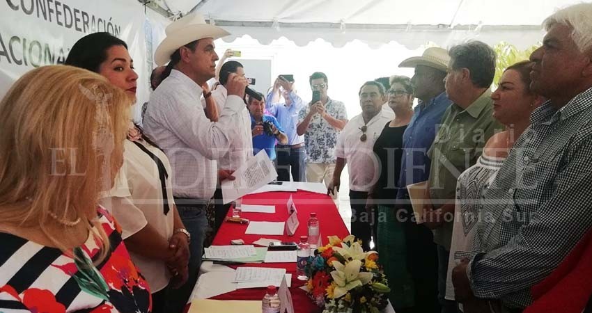 Toma protesta el nuevo líder de CNC en BCS Toma protesta el nuevo líder de CNC en BCS