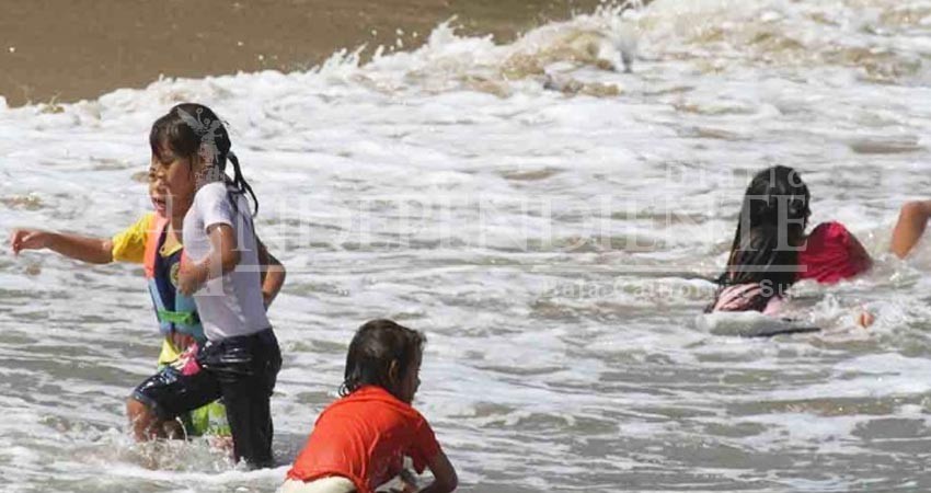 Actividad humana, responsable de bacteria fecal en playas: especialistas Actividad humana, responsable de bacteria fecal en playas: especialistas